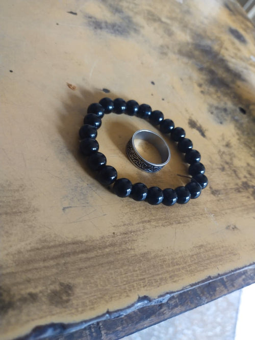Elite Aurapicks Black Bead Bracelet & Engraved Ring Set